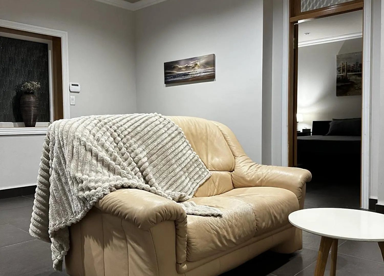 Luxury Vancouver Suite Near Yvr And Downtown 0*,  Canada
